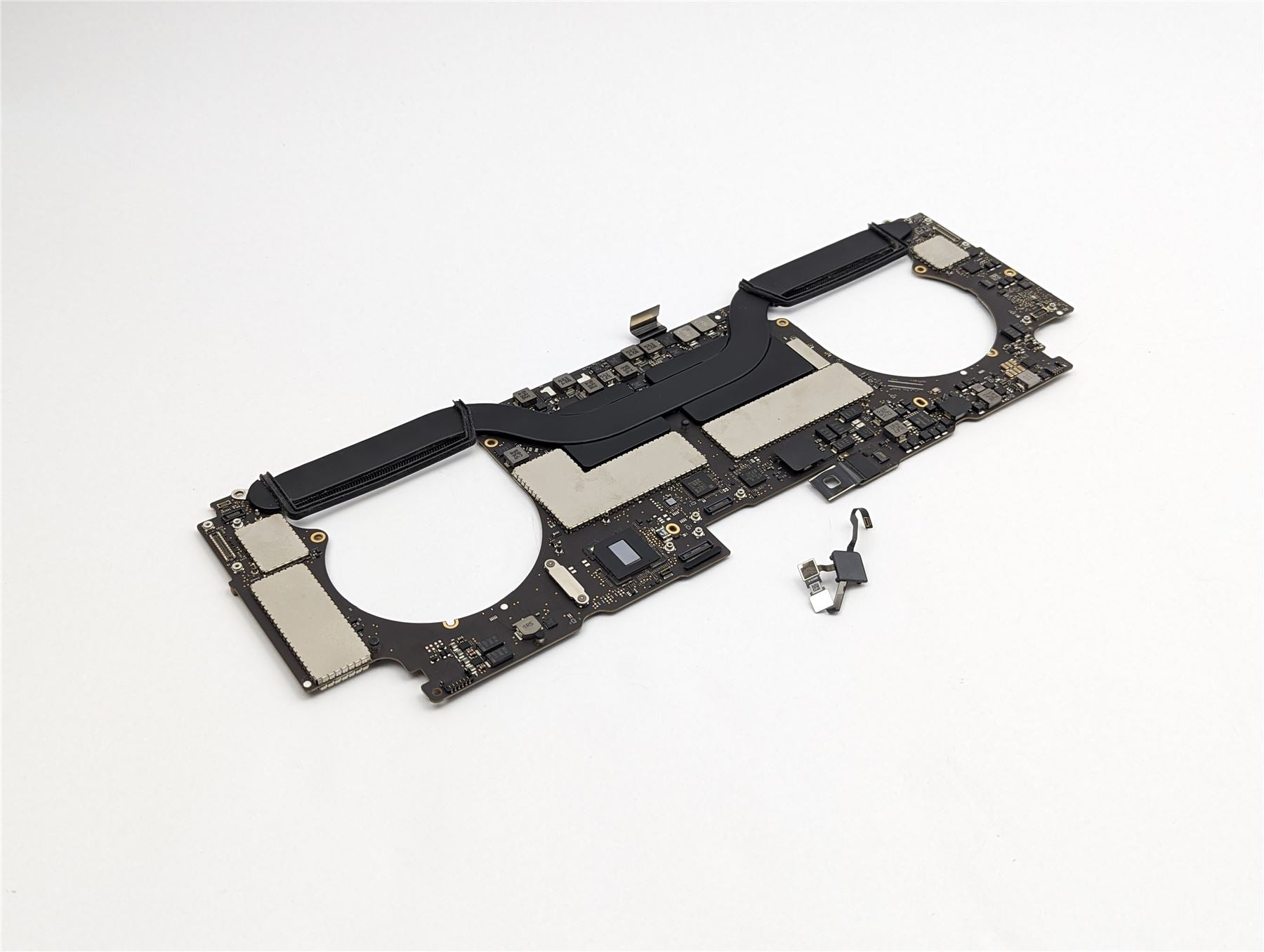 MacBook Pro 15" A1707 Mainboard Logic Board 3,1GHz 16GB 512GB 820-00928-A mit ID