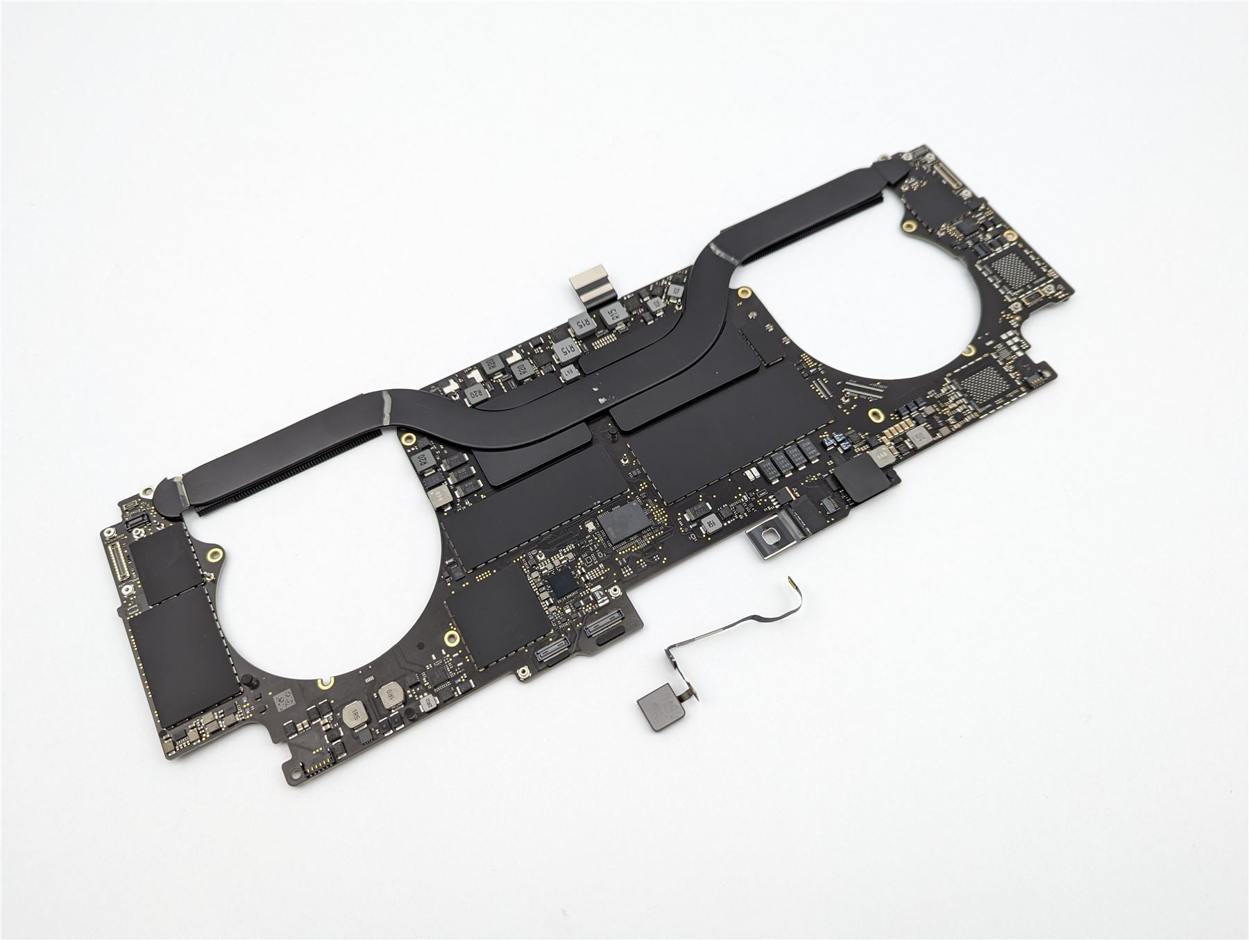 MacBook Pro 15" 2018 A1990 i7 - 2.6GHz 32GB 512GB Logic Board 820-01041-A +ID