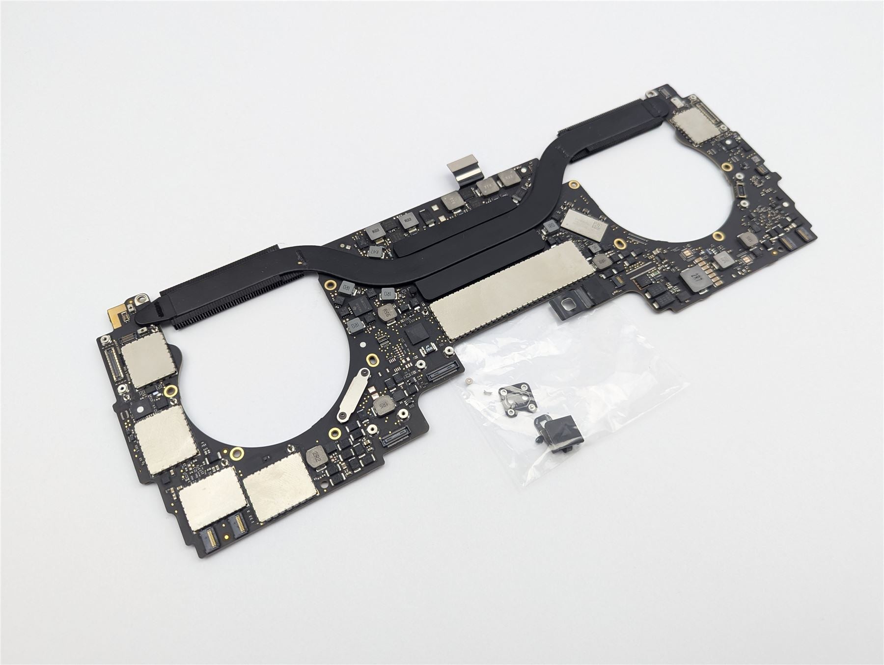 MacBook Pro 13" A1706 2017 Logicboard 820-00923-A i5 3,1GHz 8GB 512GB + ID