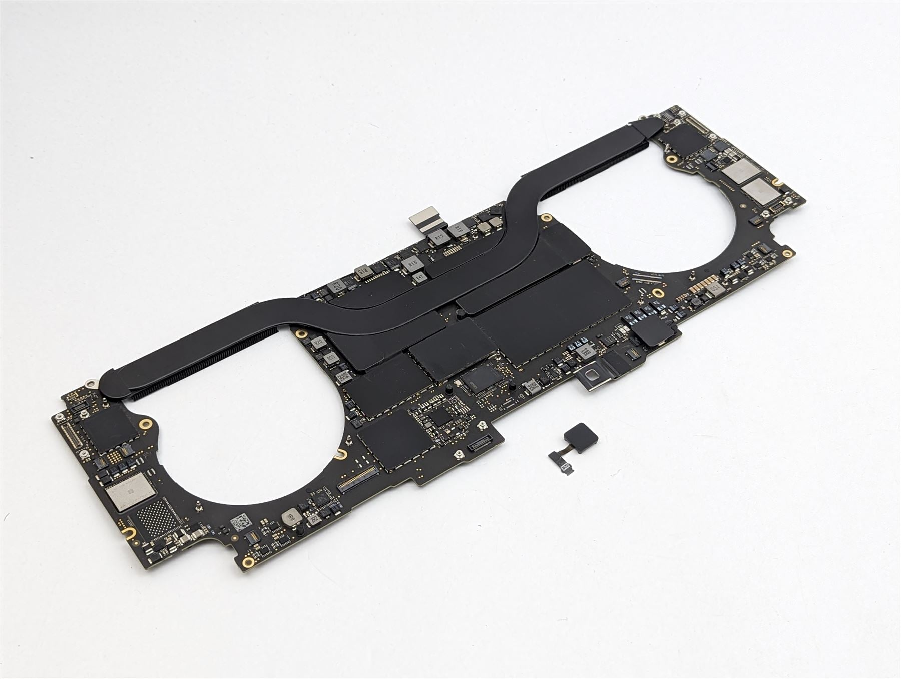 MacBook Pro 16 2019 A2141 2,6GHz 32GB 1TB 5300M Logicboard Mainboard 820-01700
