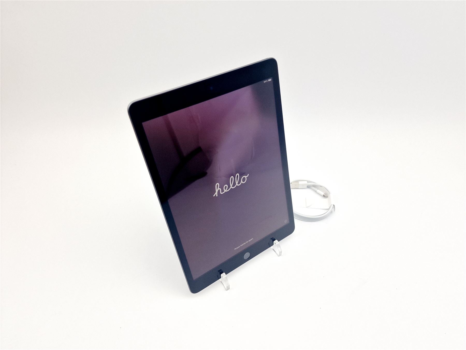 Apple iPad 9. Generation 10,2" A2602 256 GB Wi-Fi Touch ID Space Grau Klasse C