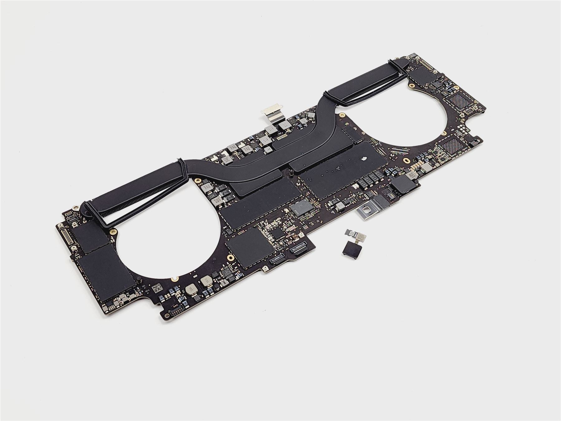 MacBook Pro 15" 2019 A1990 i7 - 2.6GHz 16GB 256GB Logic Board 820-01814-A +ID